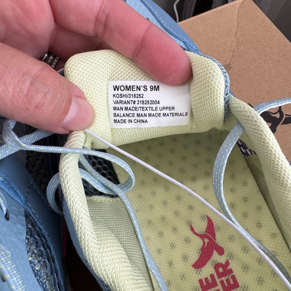 👟🆕Eddie Bauer Women's Multicolored Koshi Walking / Hiking Sneakers, Size 9👟 - Picture 7 of 8